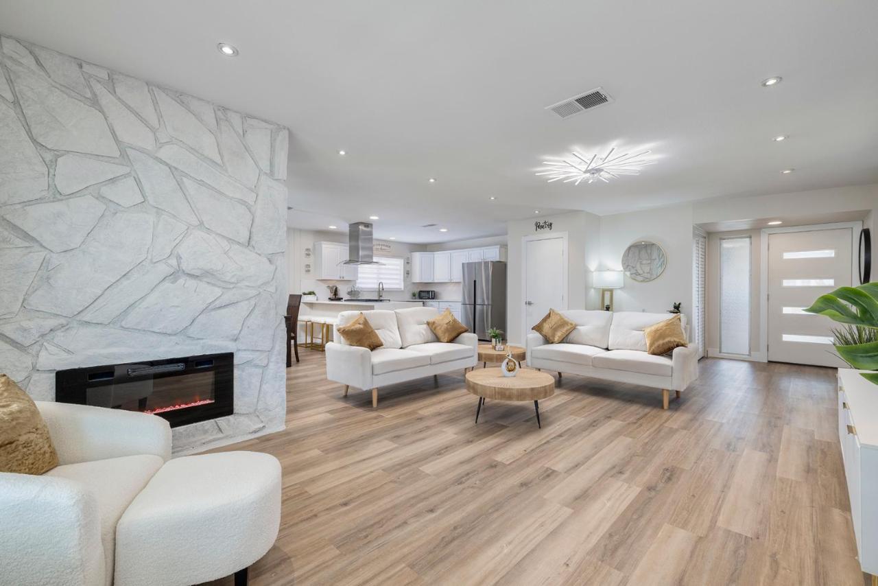 Single Story Minutes From Summerlin With Rv Parking & Dog Friendly لاس فيغاس المظهر الخارجي الصورة