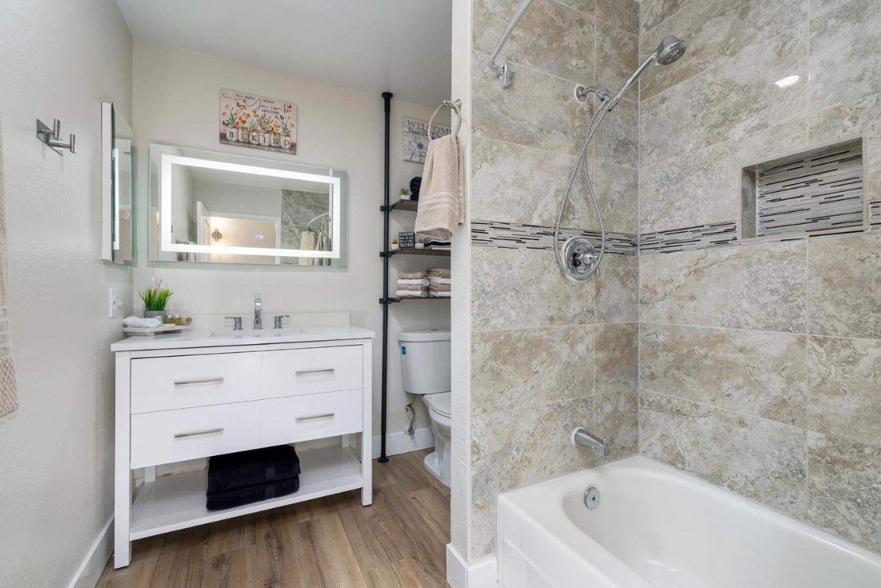Single Story Minutes From Summerlin With Rv Parking & Dog Friendly لاس فيغاس المظهر الخارجي الصورة