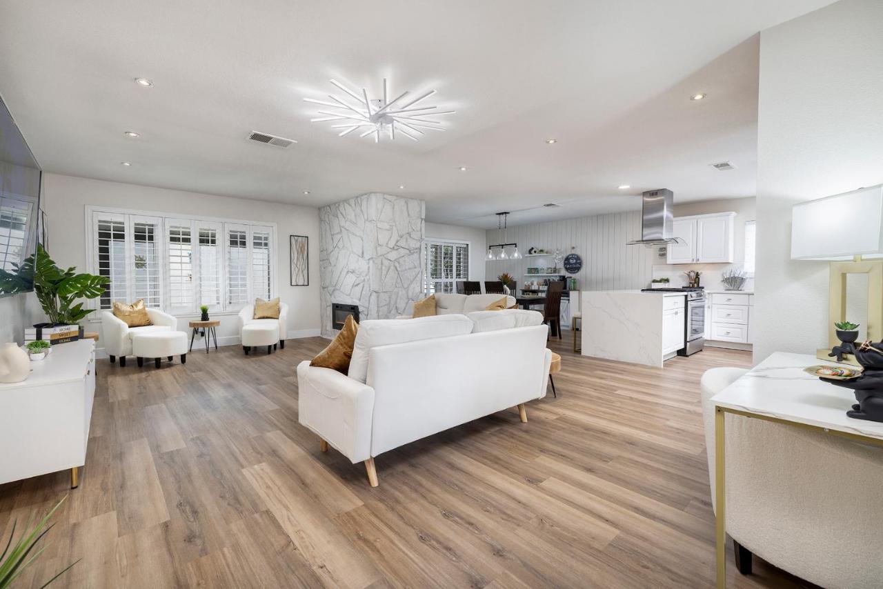 Single Story Minutes From Summerlin With Rv Parking & Dog Friendly لاس فيغاس المظهر الخارجي الصورة